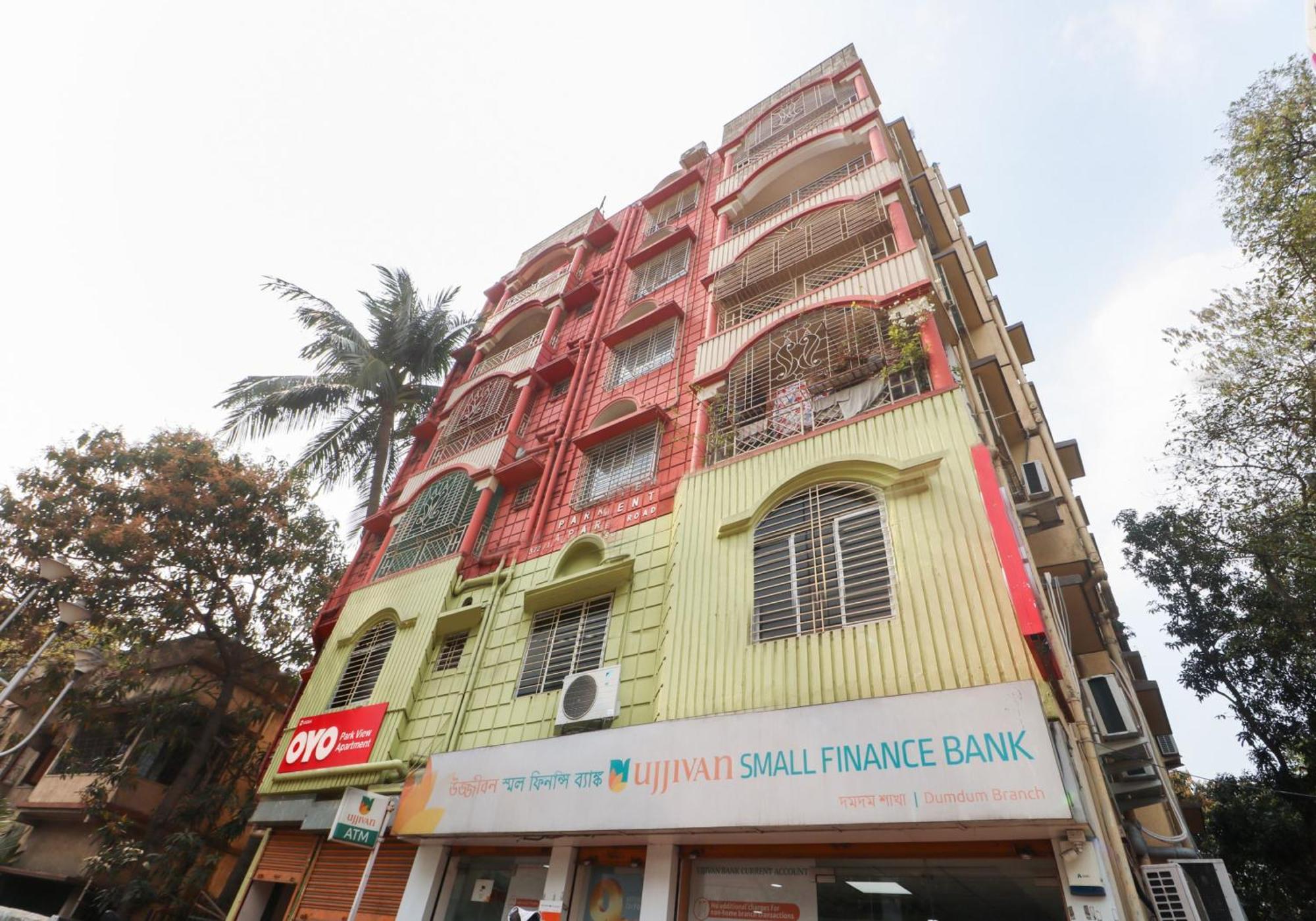 Hotel O Adri Hotels Near Dum Dum Metro Station Bagian luar foto